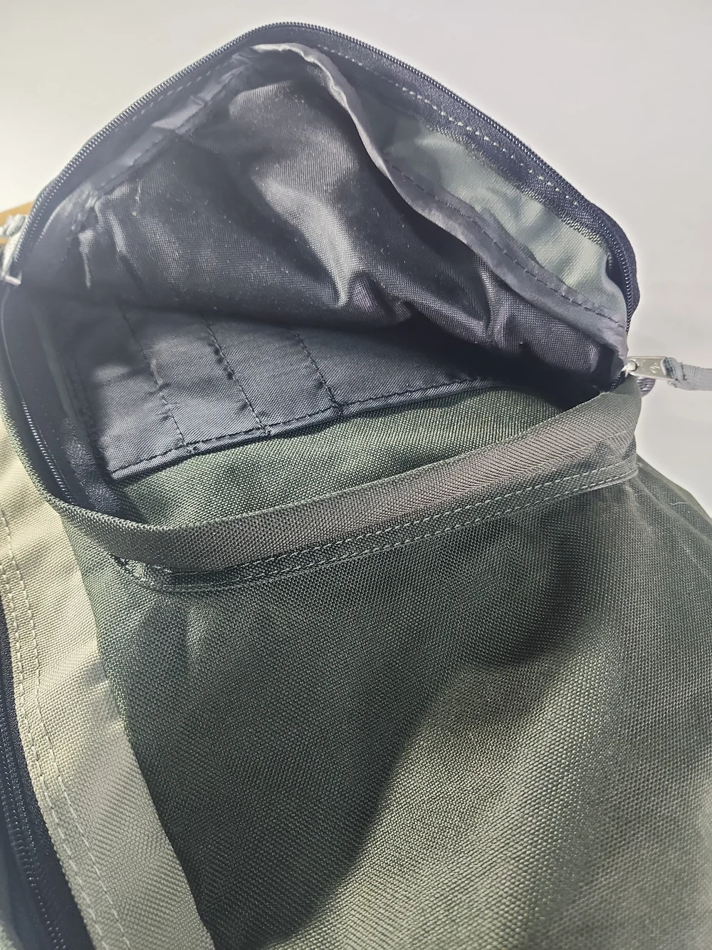 CompactTeam Olive and Tan Men's Mini Backpack with Accessory Pouch